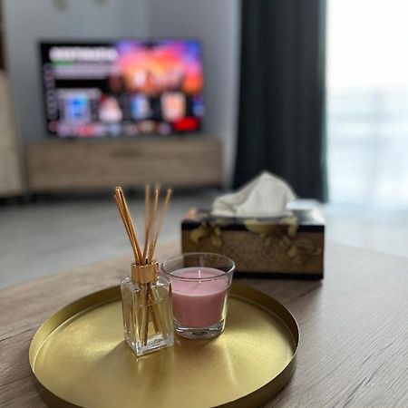 Apartament Modern Cu O Camera Leilighet Timişoara Eksteriør bilde