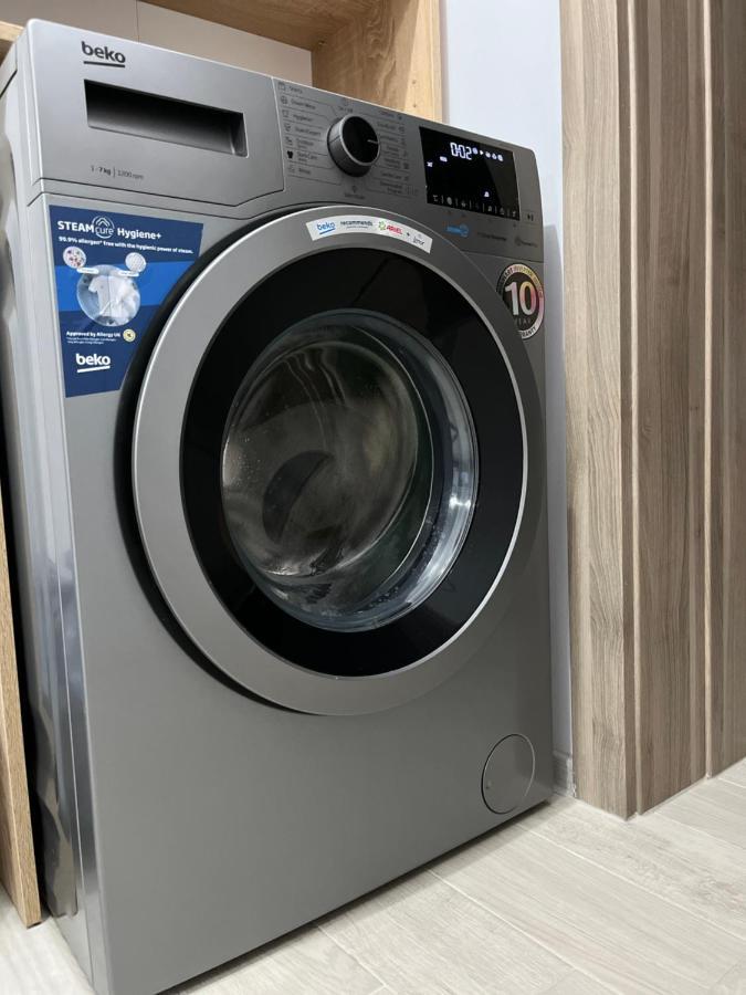 Apartament Modern Cu O Camera Leilighet Timişoara Eksteriør bilde